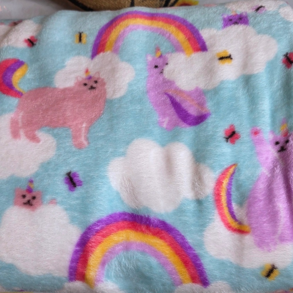 THE BIG ONE Caticorn Rainbow Plush Throw Blanket Blue Pink Purple 5ft x 6ft